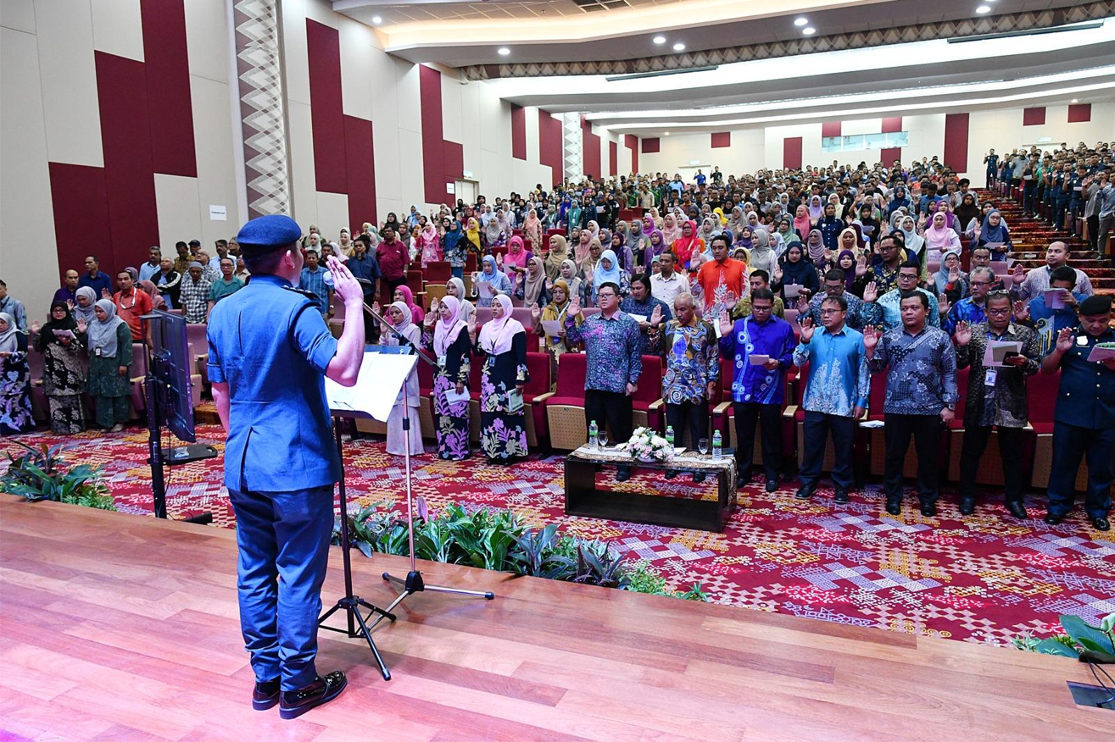 Majlis Perjumpaan Datuk Bandar Bersama Warga Kerja MBKT