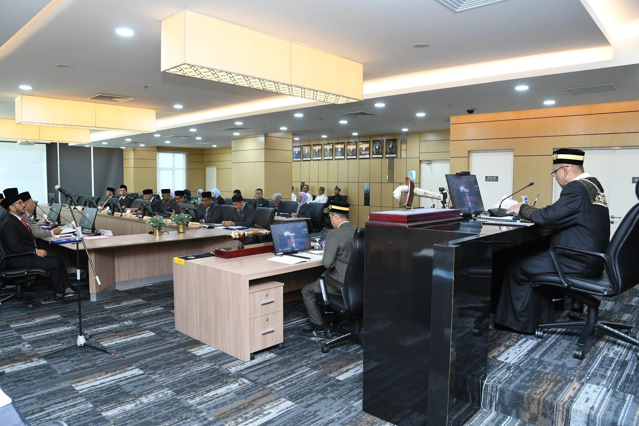 MAJLIS ANGKAT SUMPAH AHLI-AHLI MAJLIS MBKT