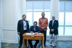 KUNJUNGAN HORMAT AADK KE MBKT