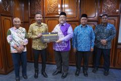 INSENTIF KERAJAAN NEGERI KEPADA BANDAR-BANDAR PALING BAHAGIA DI NEGERI TERENGGANU